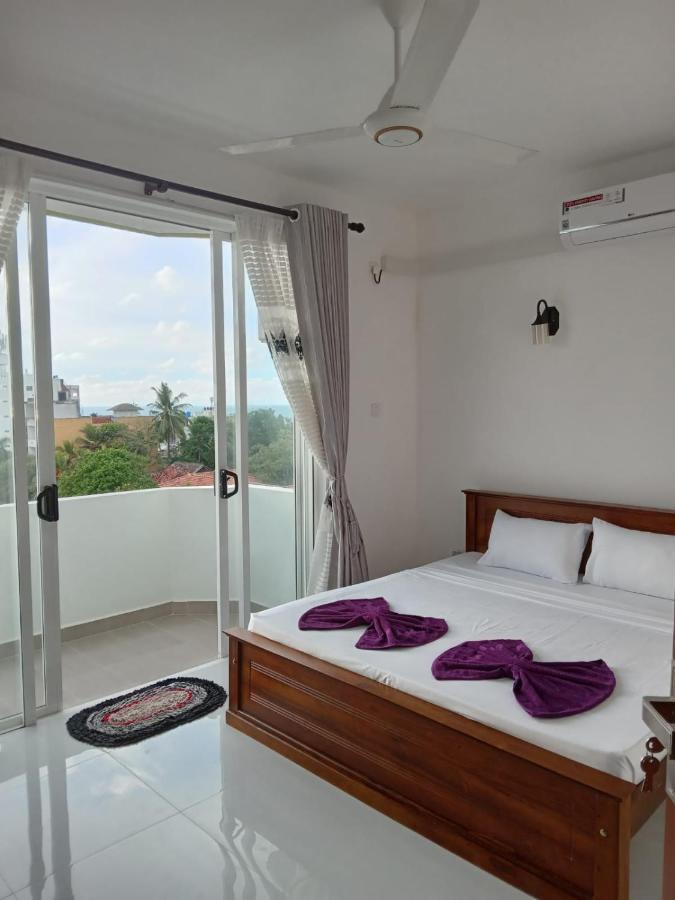Para Inn Residence Dehiwala-Mount Lavinia Bagian luar foto